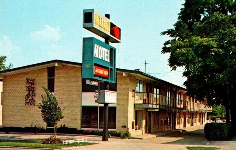 Village Motel (Village Inn of Dearborn) - Vintage Postcard (newer photo)